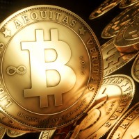 Bitcoin crește cu 6% peste nivelul de 30.000 de dolari