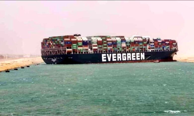 Evergreen Ever Give Canalul Suez Blocaj
