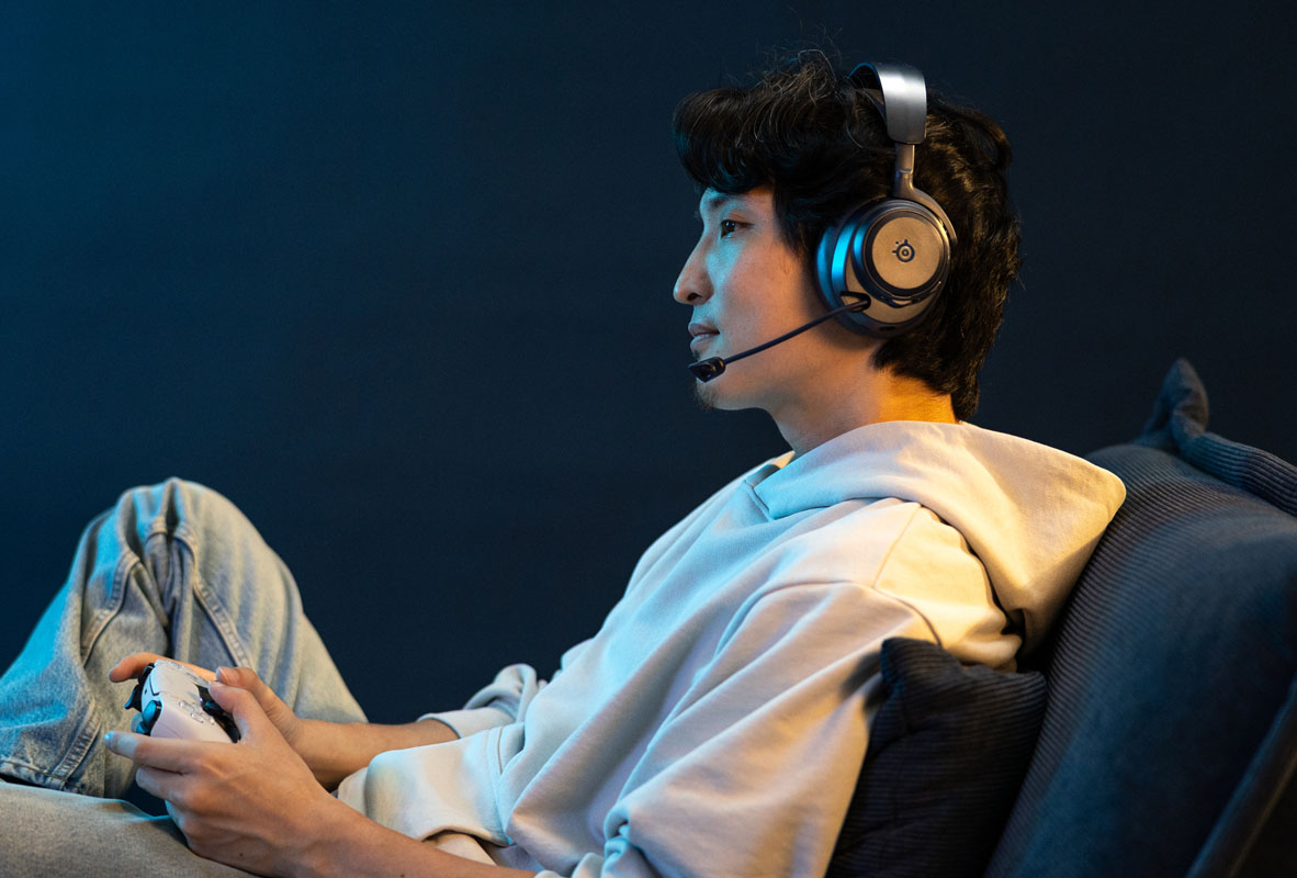 SteelSeries Arctis Nova Pro Omni