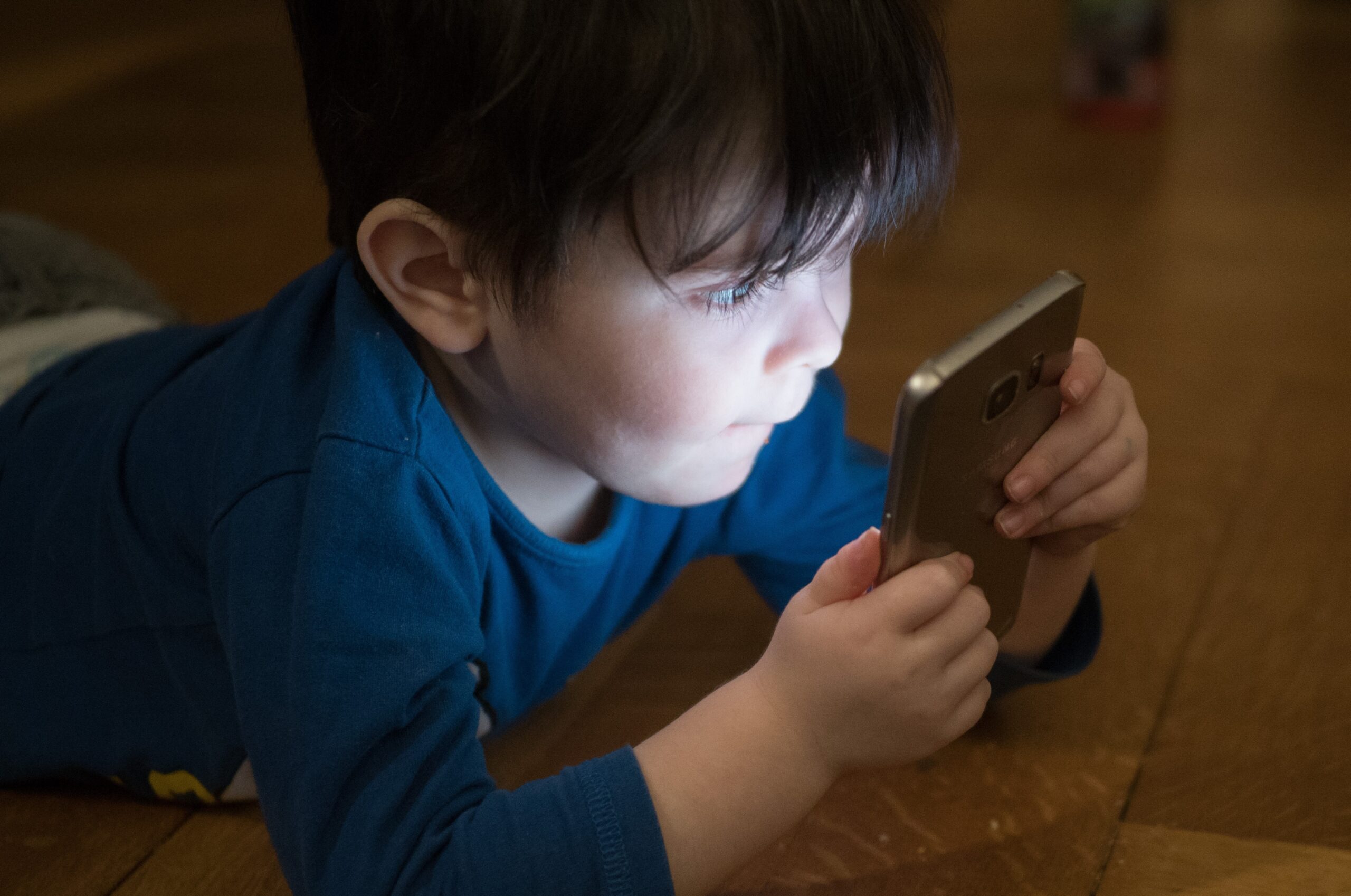 smartphone copii